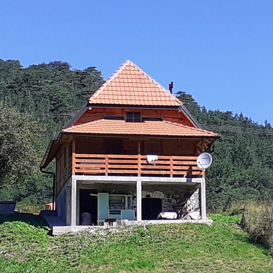 Kuca Karajic Villa Kremna Екстериор снимка